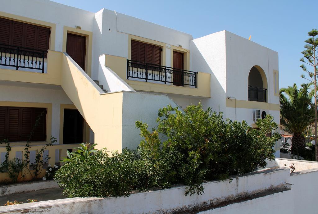 Flamingo Apartments Палекастрон Экстерьер фото